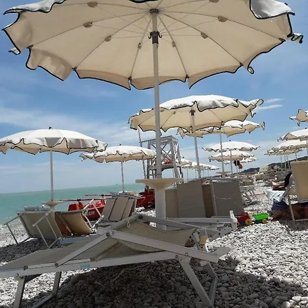 Sea Star Апартаменты *